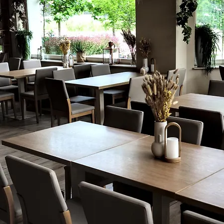 Eureka Hotel 3*