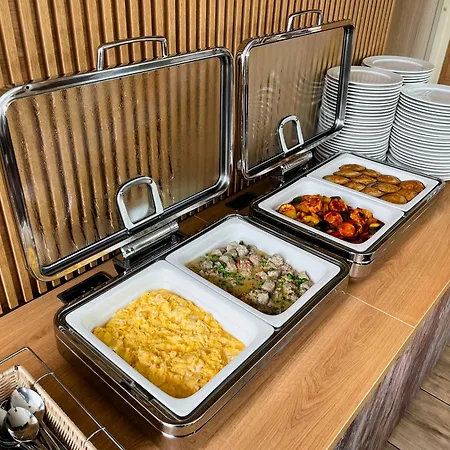 Hotel Eureka 3*