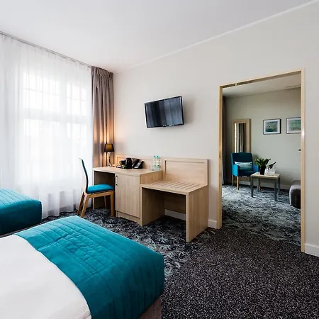 Eureka 3* 소포트