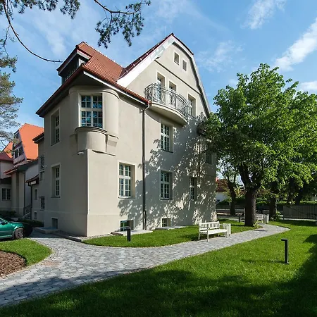 Eureka Hotel